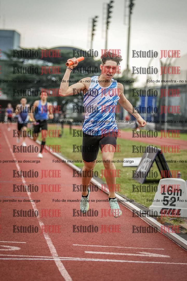 Fotos de las postas 4x400 m llanos de varones