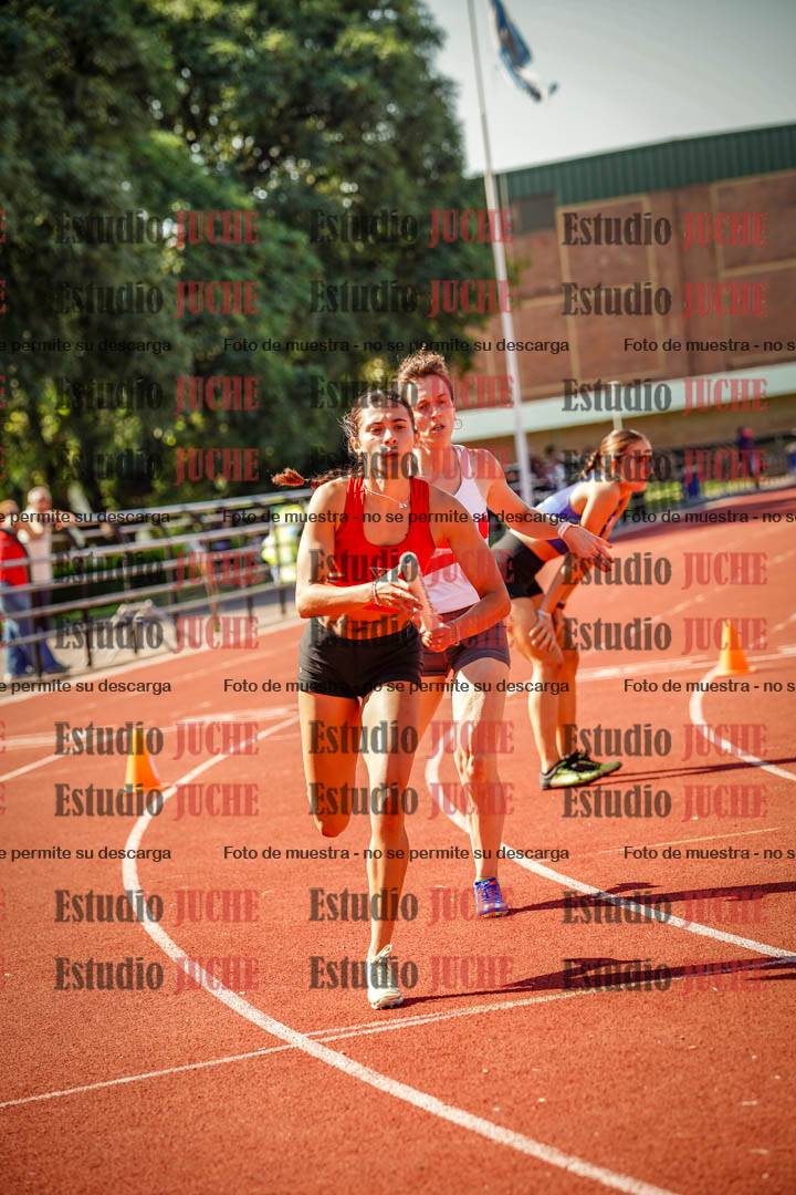 Fotos de las postas 4x400 m llanos de mujeres