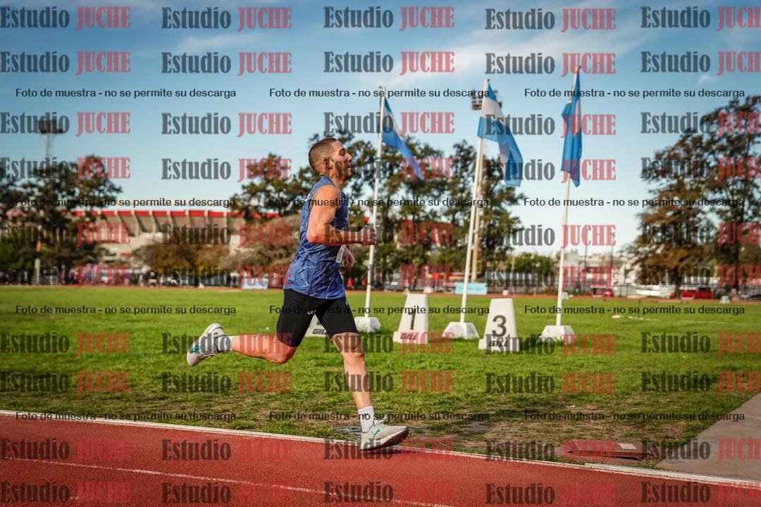 Fotos de los 3000 m llanos de varones