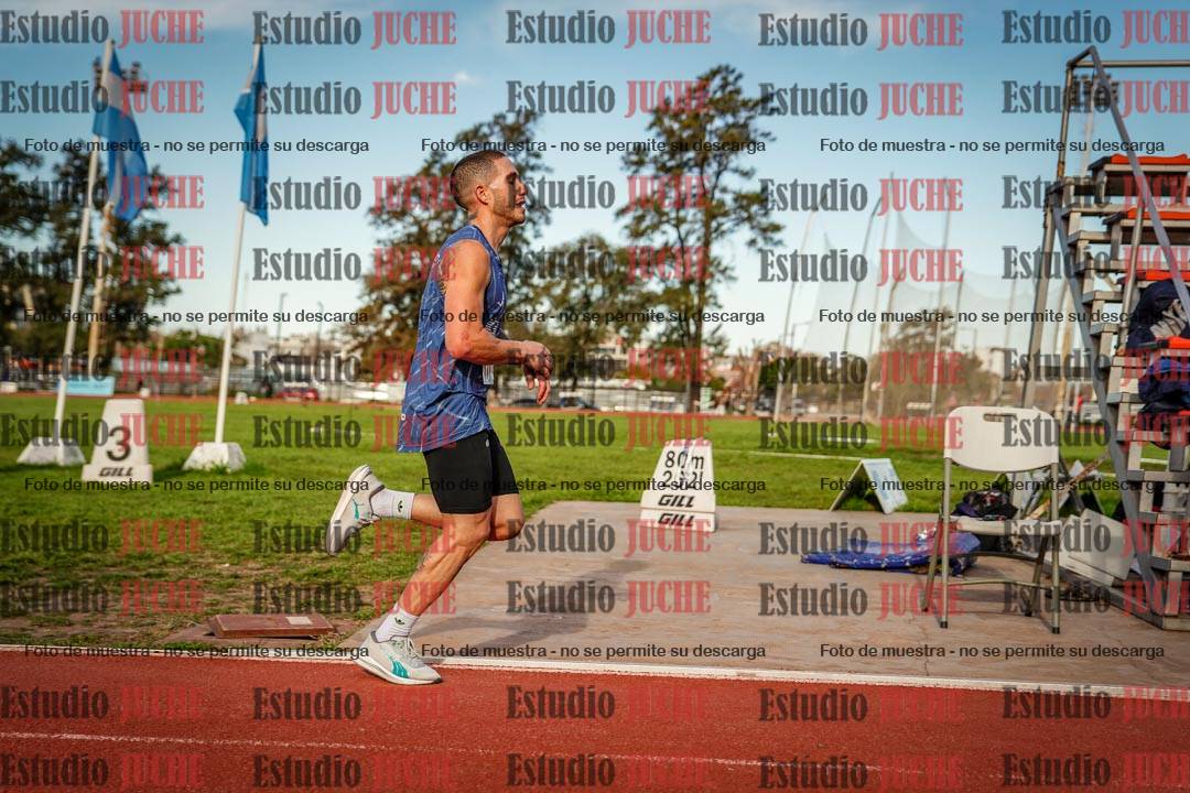 Fotos de los 3000 m llanos de varones