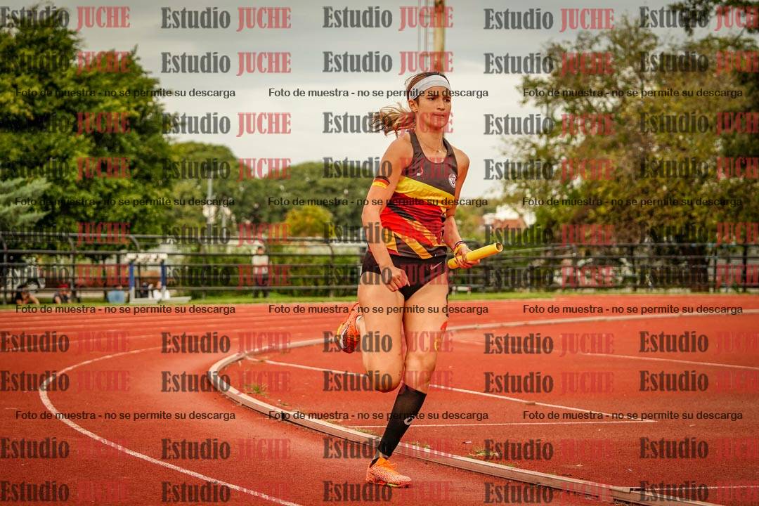 Fotos de los relevos 8x300 m mixtos