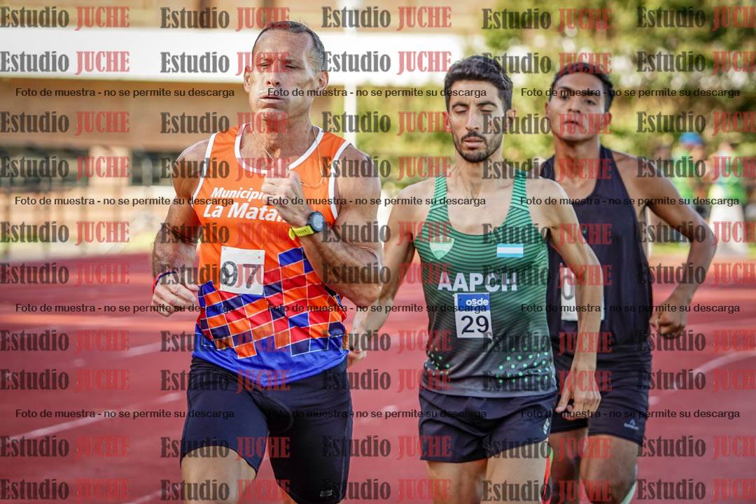 Fotos de los 1500 m llanos de varones
