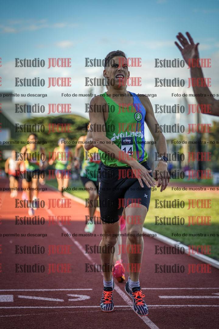 Fotos de los 1500 m llanos de varones