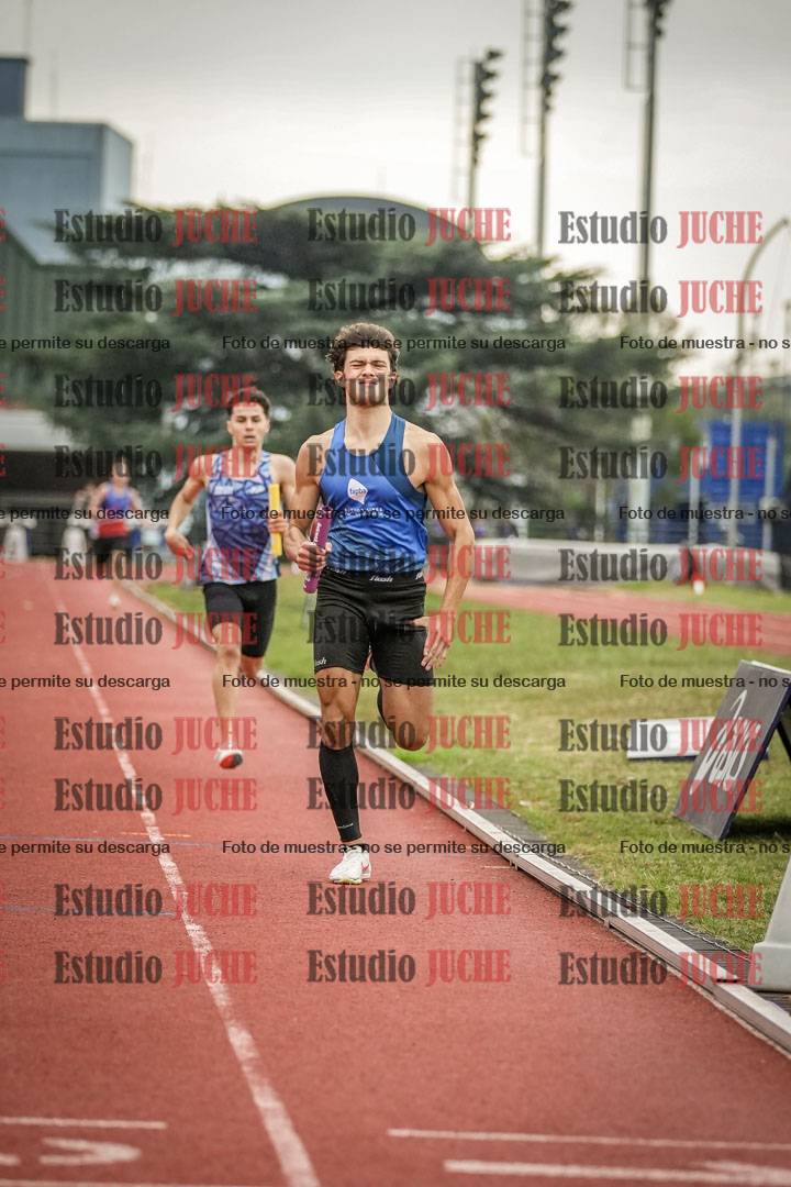 Fotos de las postas 4x400 m llanos de varones