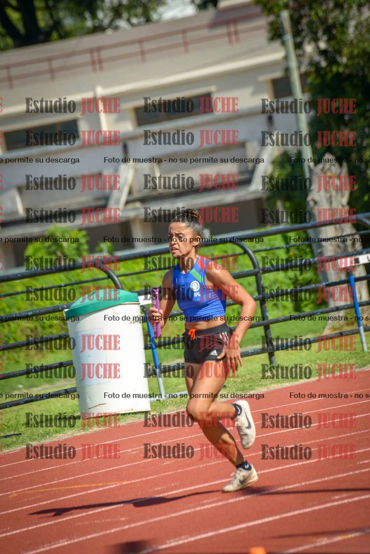 Fotos de las postas 4x400 m llanos de mujeres