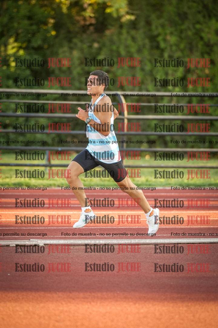 Fotos de los 3000 m llanos de varones