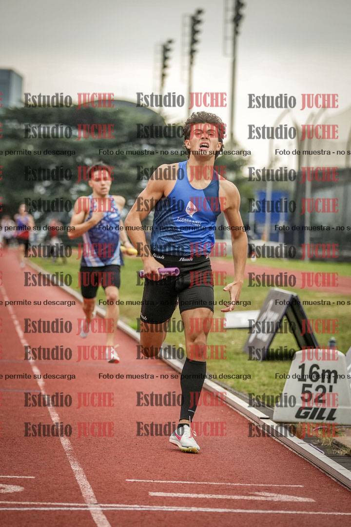 Fotos de las postas 4x400 m llanos de varones