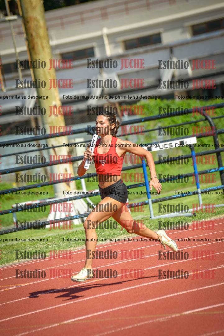 Fotos de las postas 4x400 m llanos de mujeres