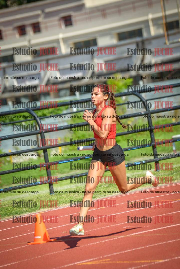 Fotos de las postas 4x400 m llanos de mujeres