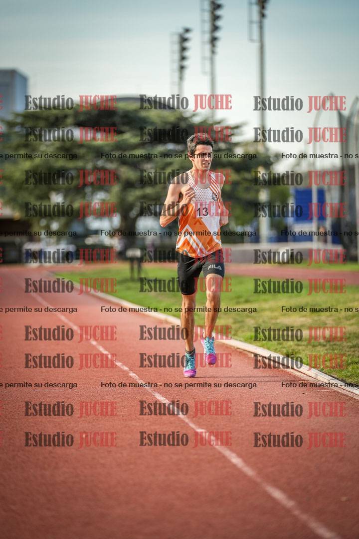 Fotos de los 3000 m llanos de varones