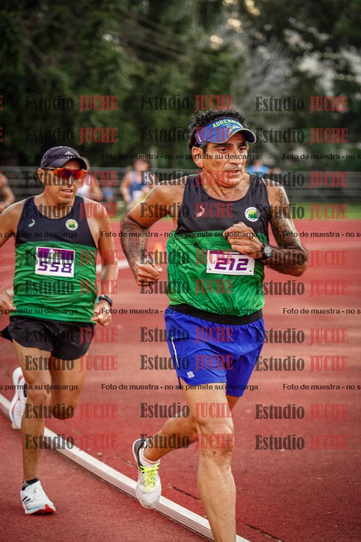Fotos de los 3000 m llanos de varones