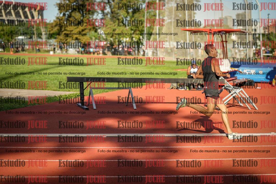 Fotos de los 1500 m llanos de varones