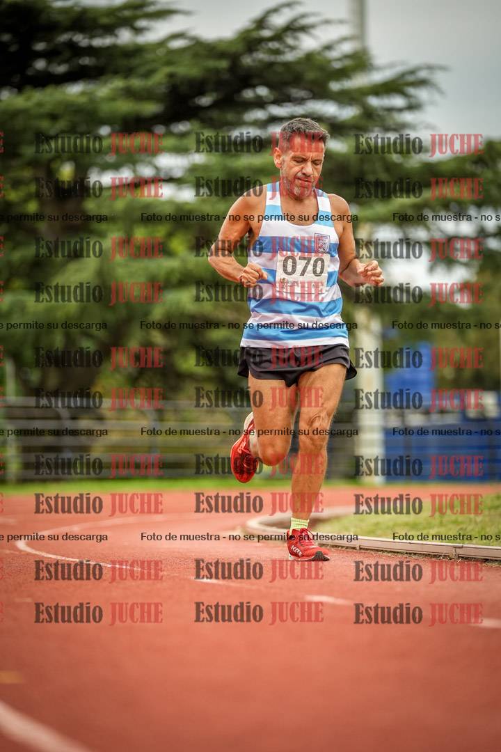 Fotos de los 3000 m llanos de varones