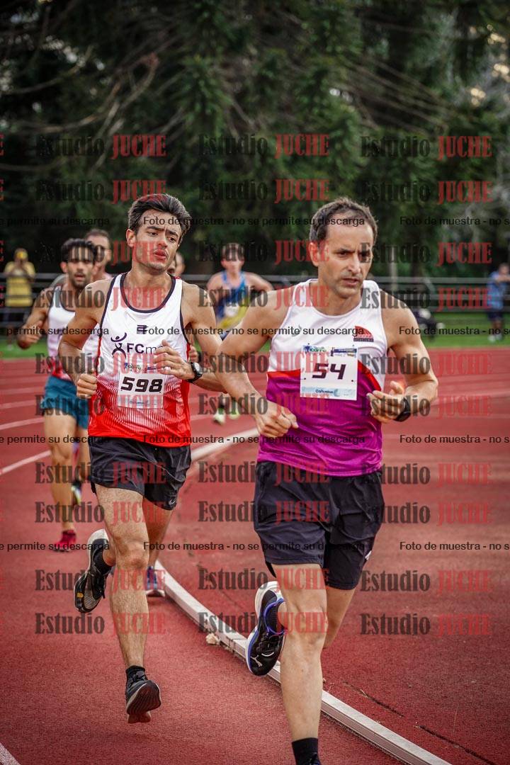 Fotos de los 3000 m llanos de varones