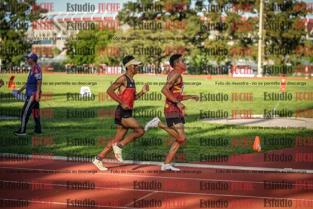 Fotos de los 1500 m llanos de varones