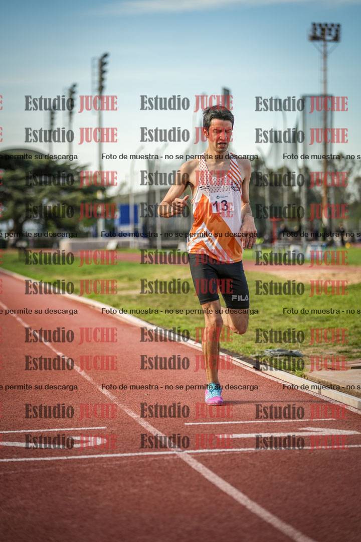 Fotos de los 3000 m llanos de varones