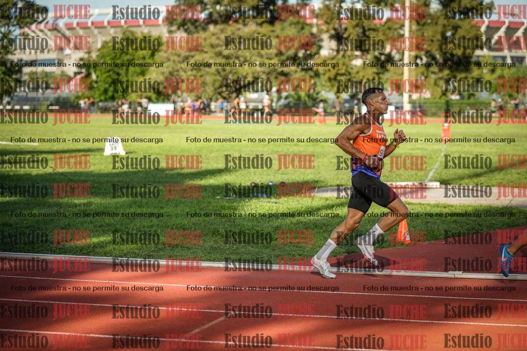 Fotos de los 1500 m llanos de varones