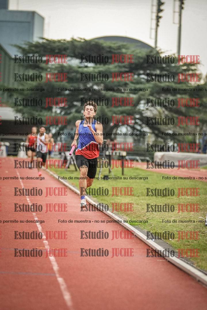 Fotos de las postas 4x400 m llanos de varones