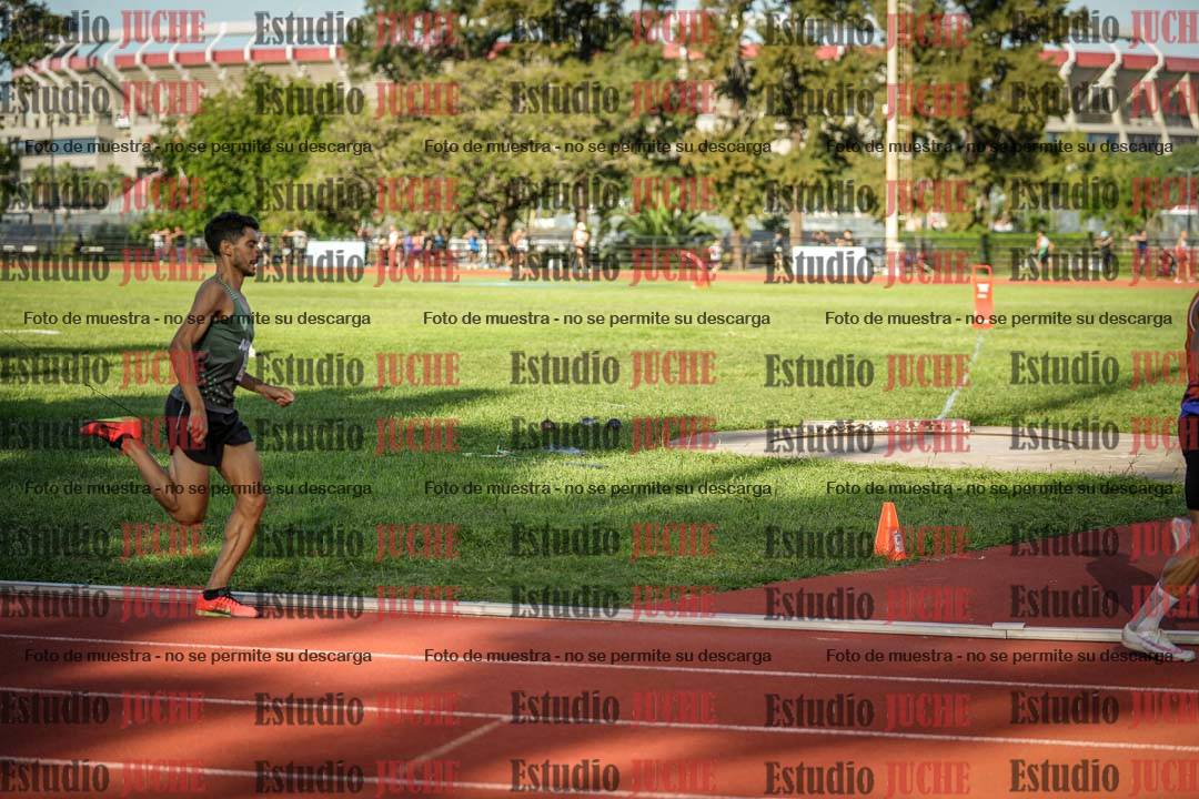 Fotos de los 1500 m llanos de varones