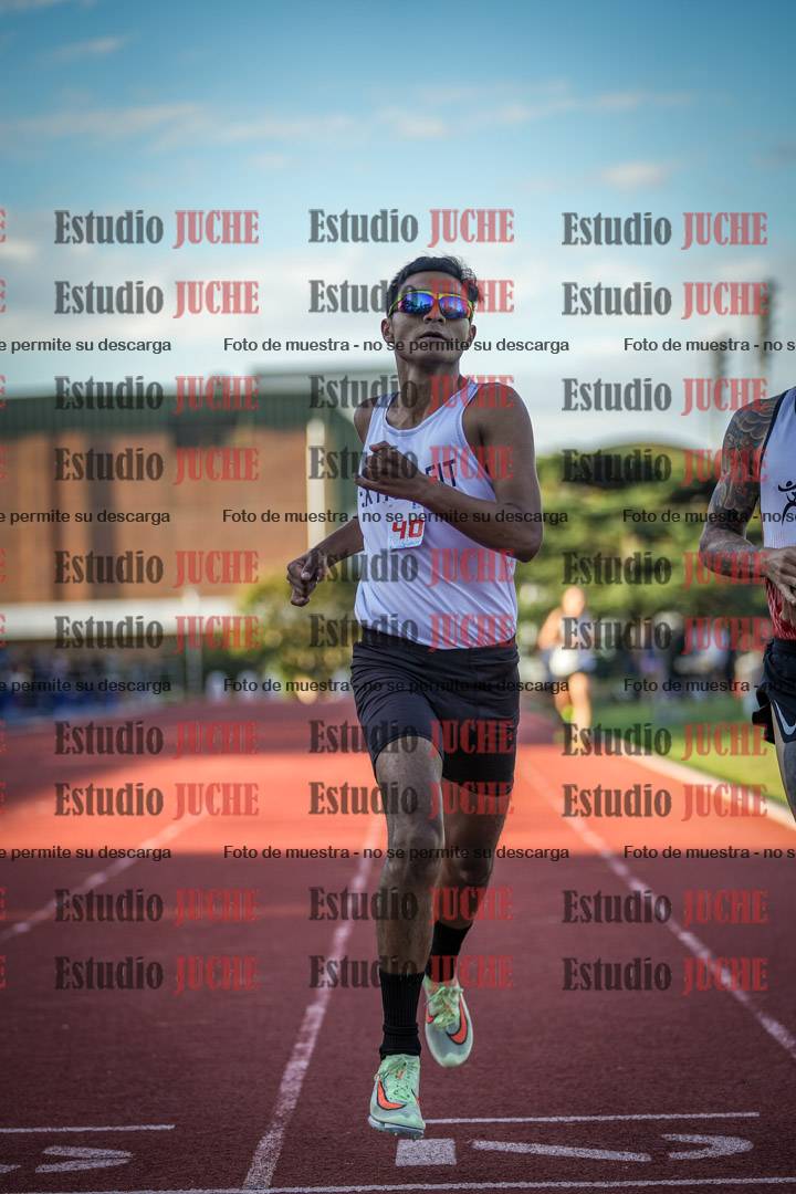 Fotos de los 1500 m llanos de varones