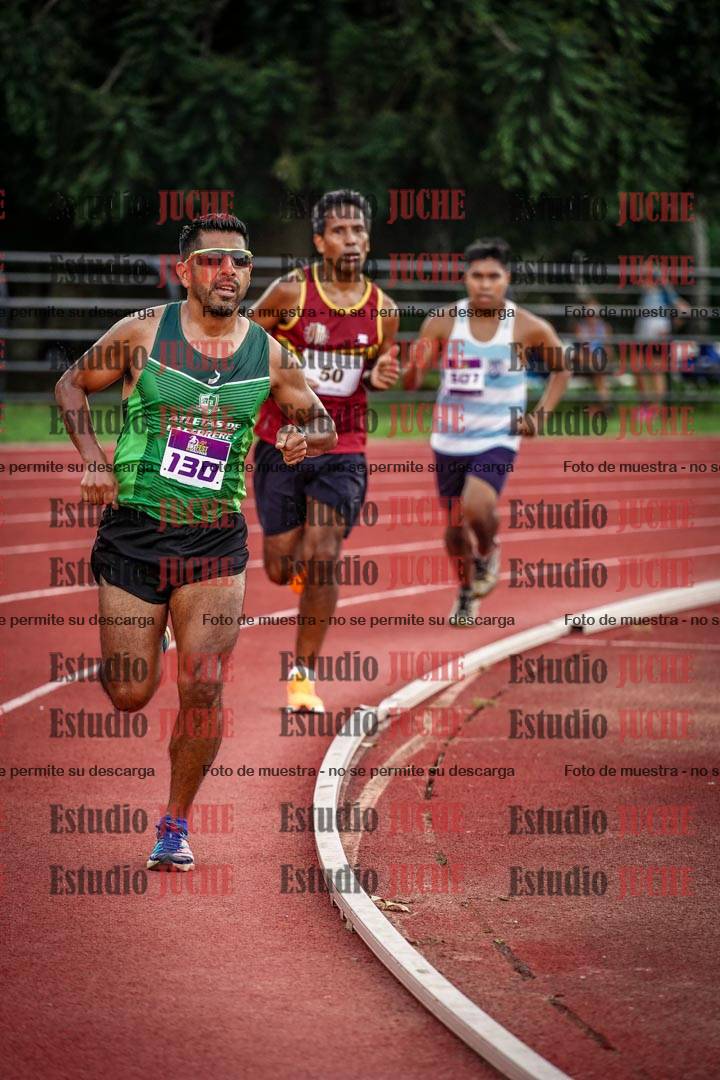 Fotos de los 3000 m llanos de varones
