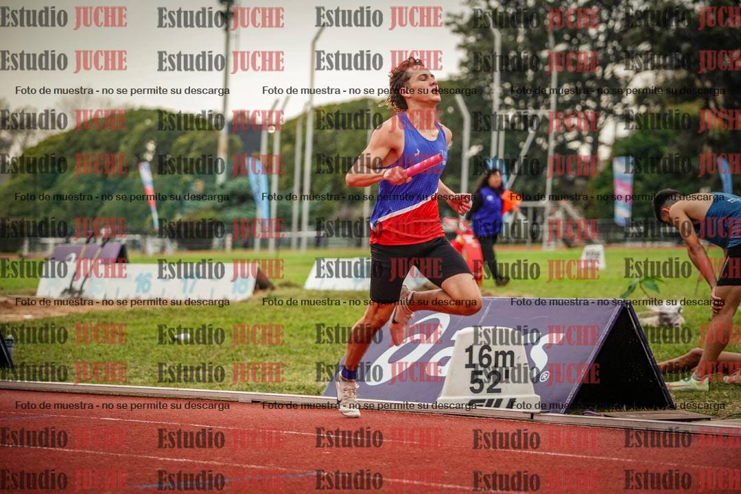 Fotos de las postas 4x400 m llanos de varones