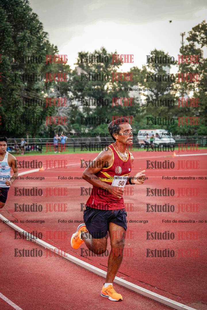 Fotos de los 3000 m llanos de varones