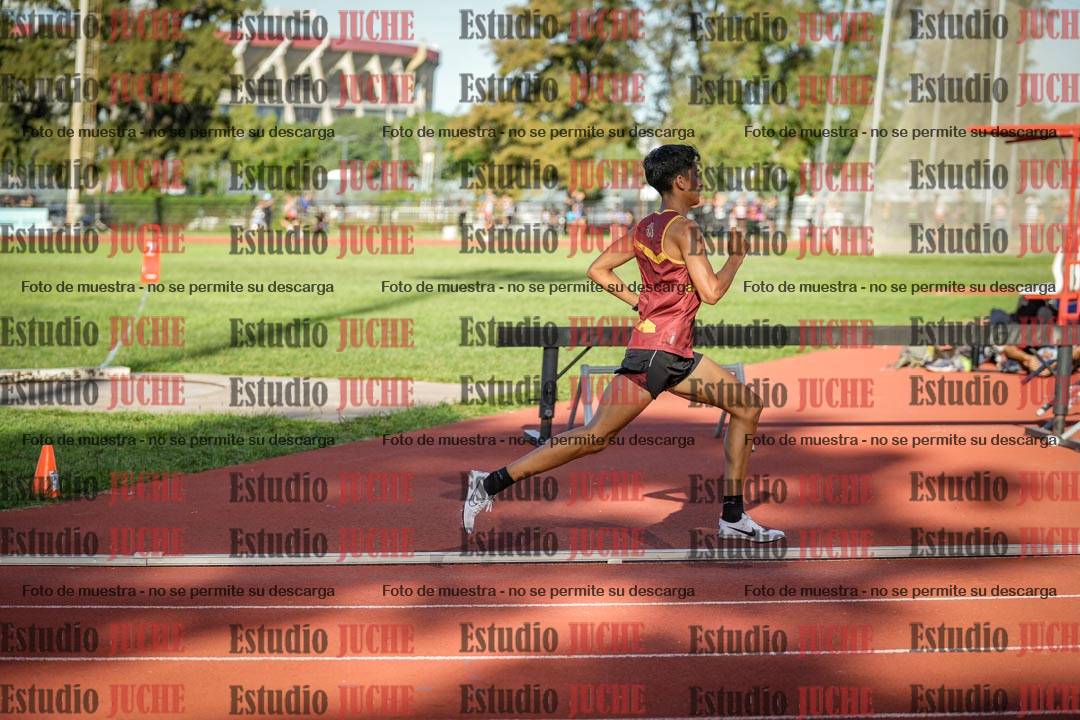 Fotos de los 1500 m llanos de varones