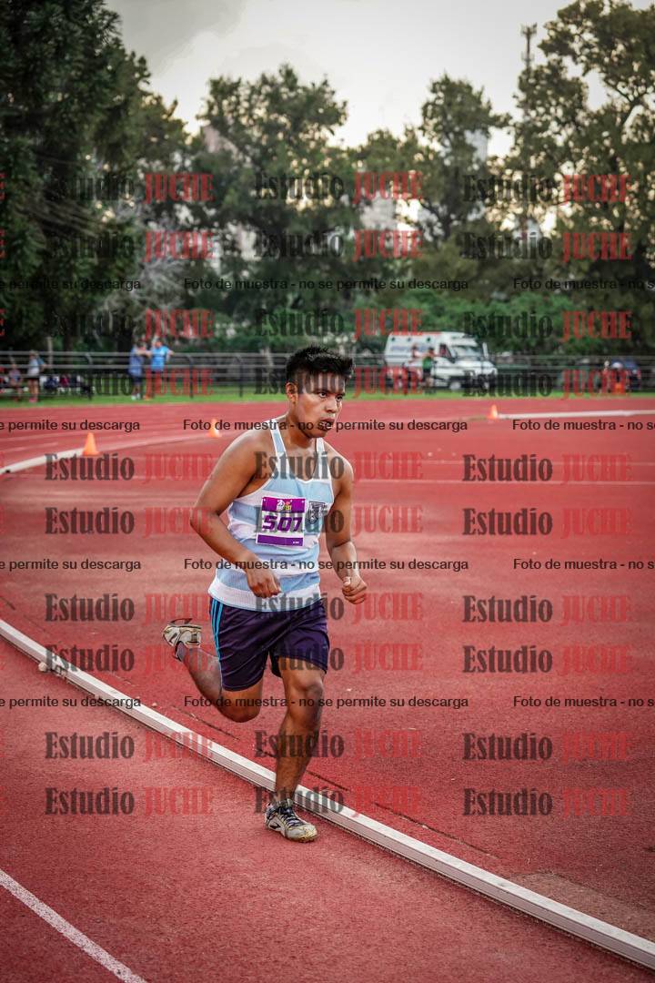 Fotos de los 3000 m llanos de varones