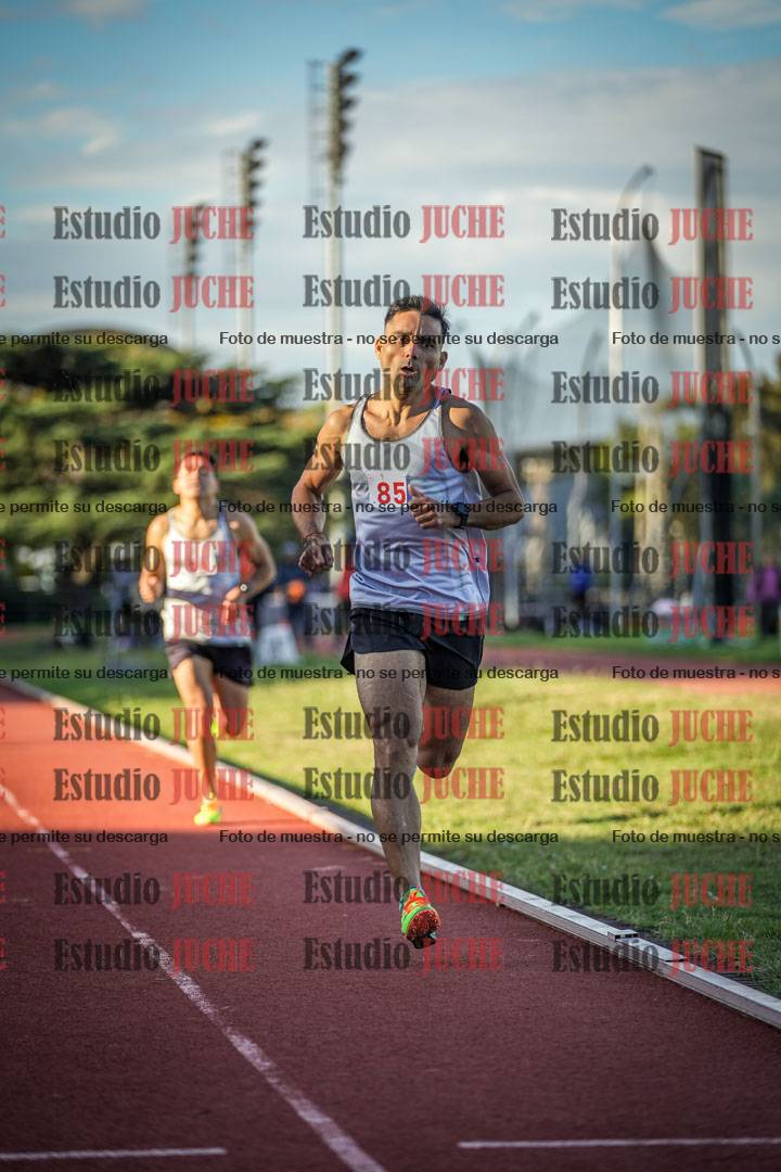 Fotos de los 1500 m llanos de varones