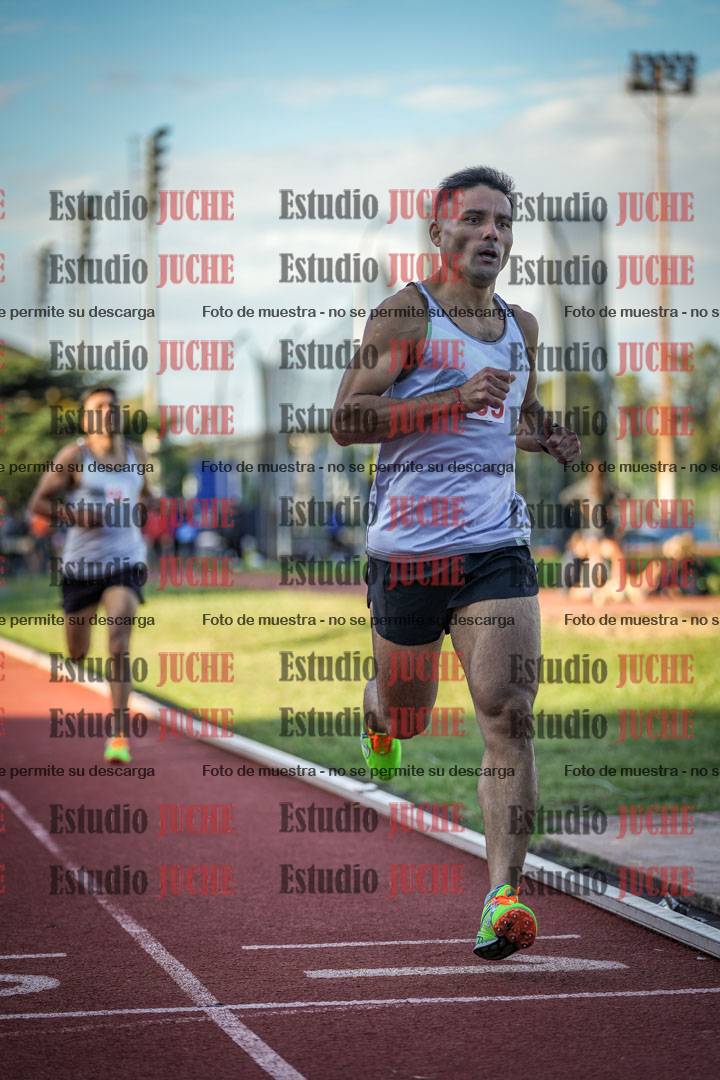 Fotos de los 1500 m llanos de varones