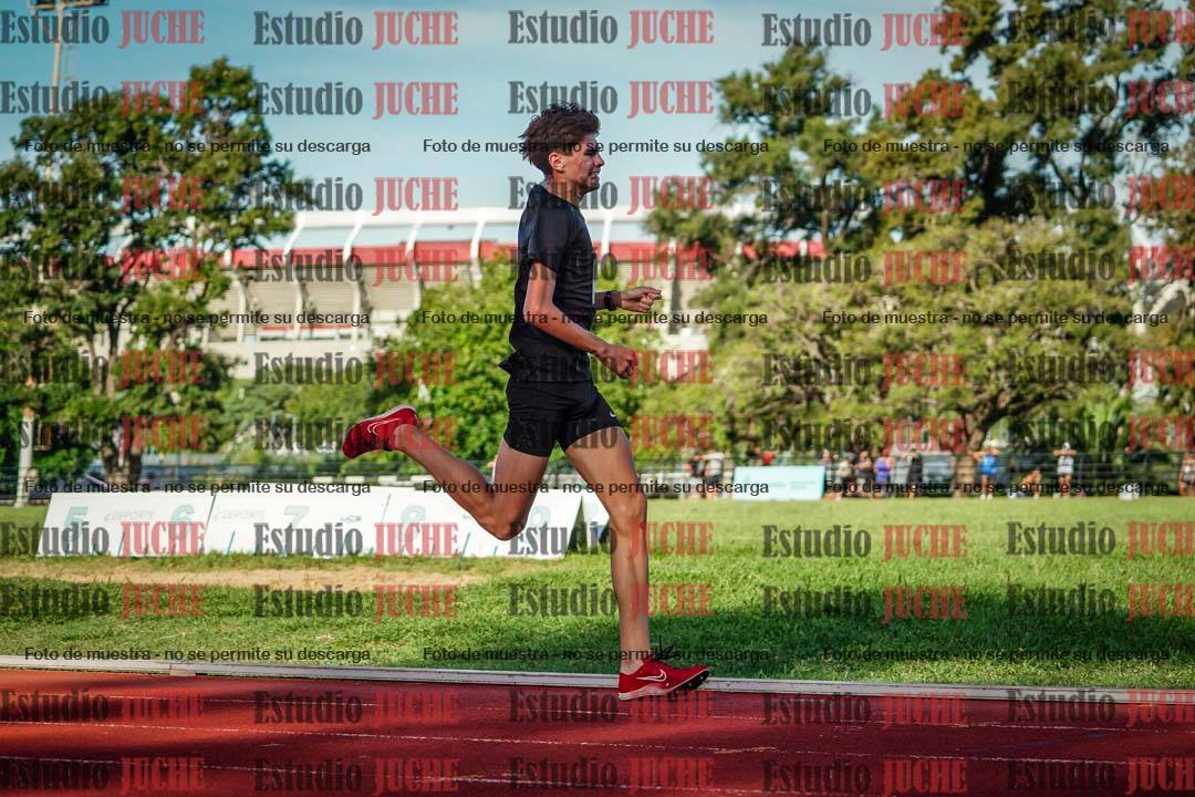 Fotos de los 1500 m llanos de varones