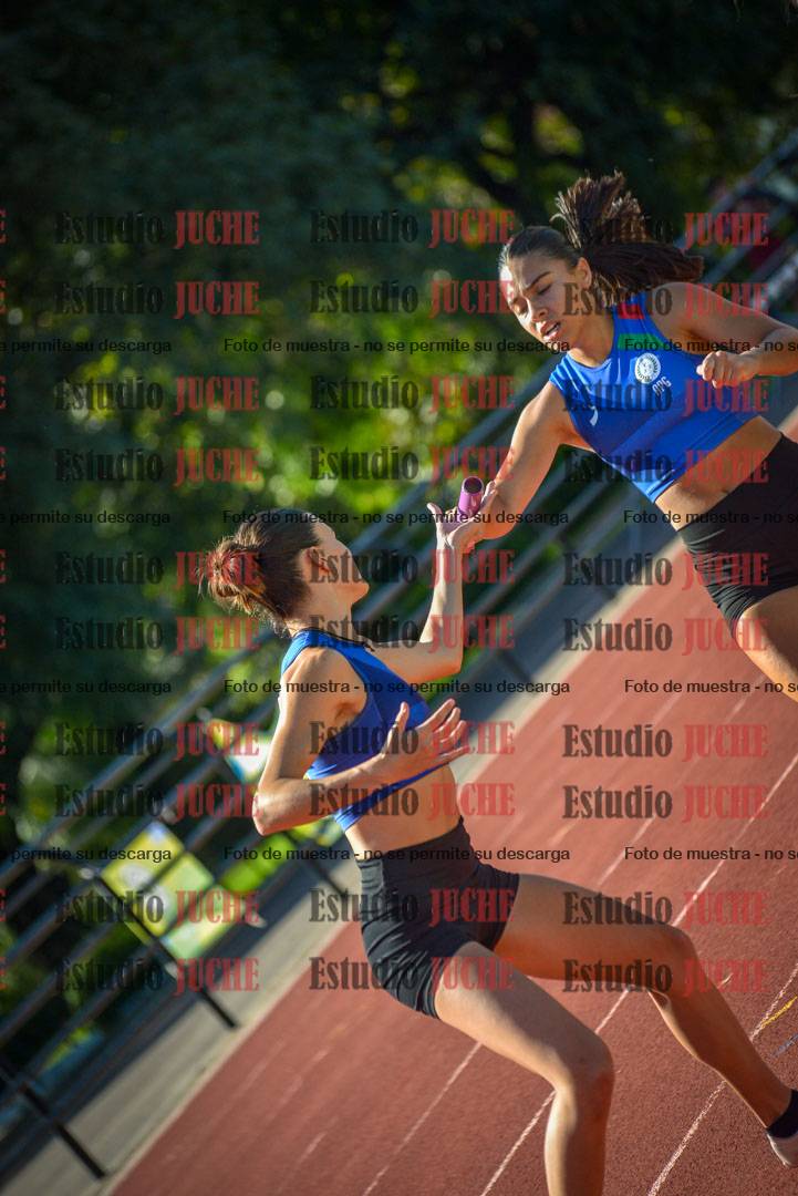 Fotos de las postas 4x400 m llanos de mujeres