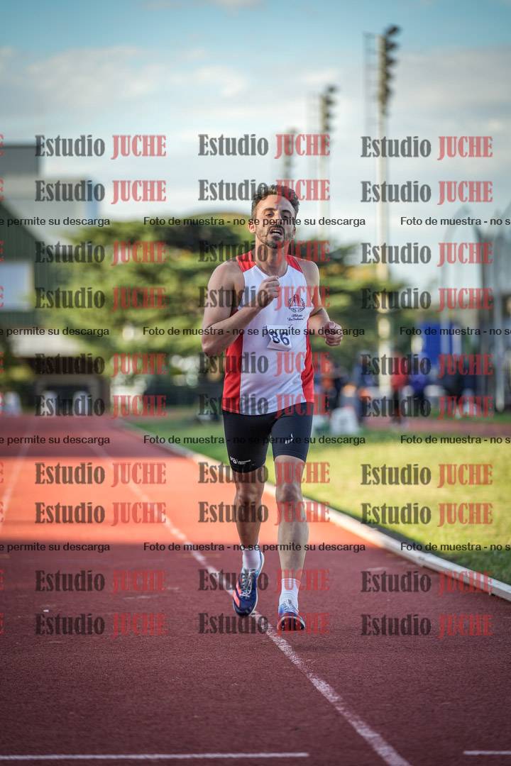 Fotos de los 1500 m llanos de varones