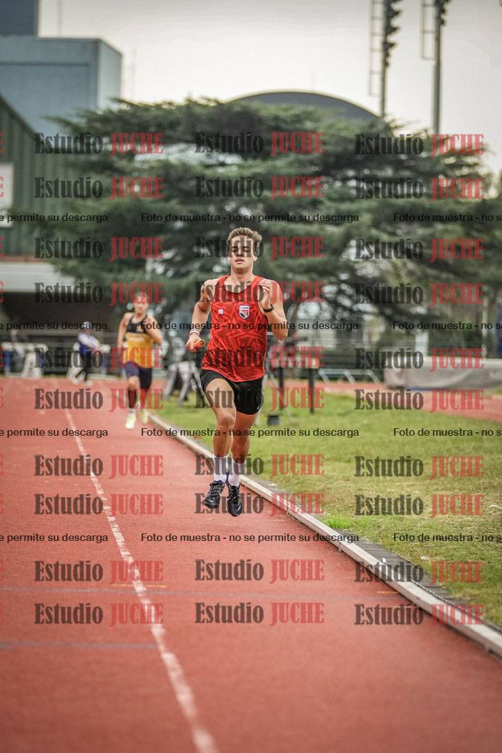 Fotos de las postas 4x400 m llanos de varones