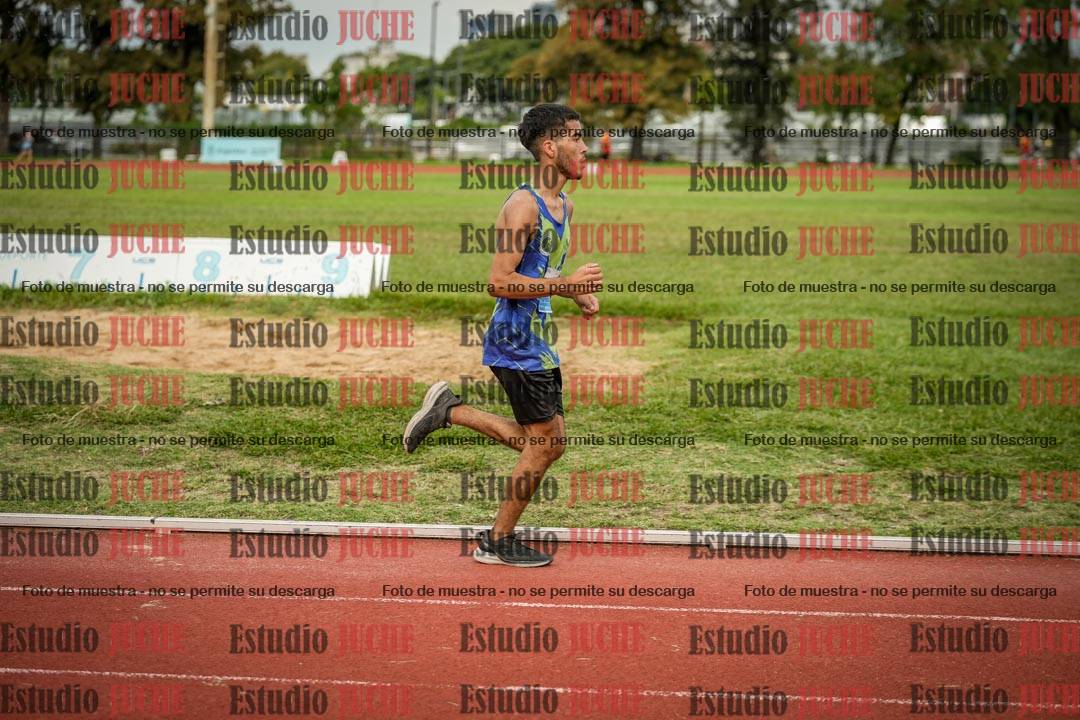 Fotos de los 3000 m llanos de varones