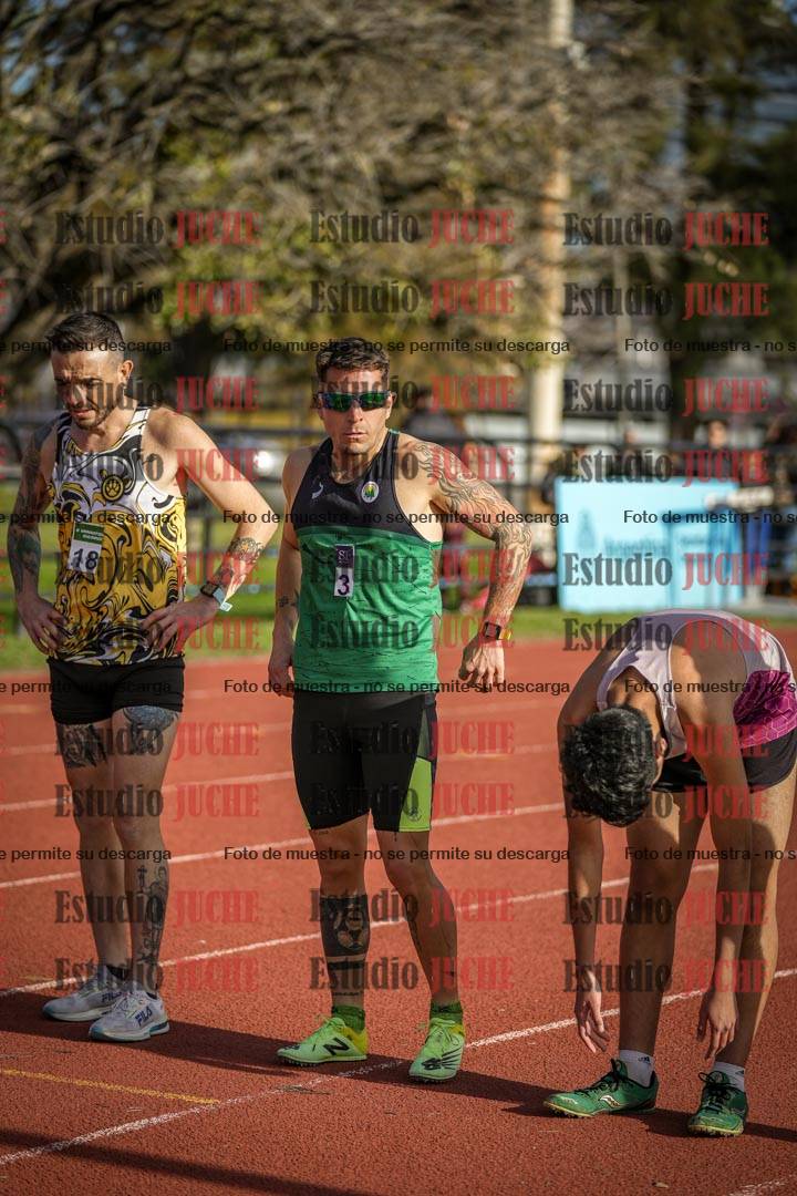 Fotos de los 3000 m llanos de varones