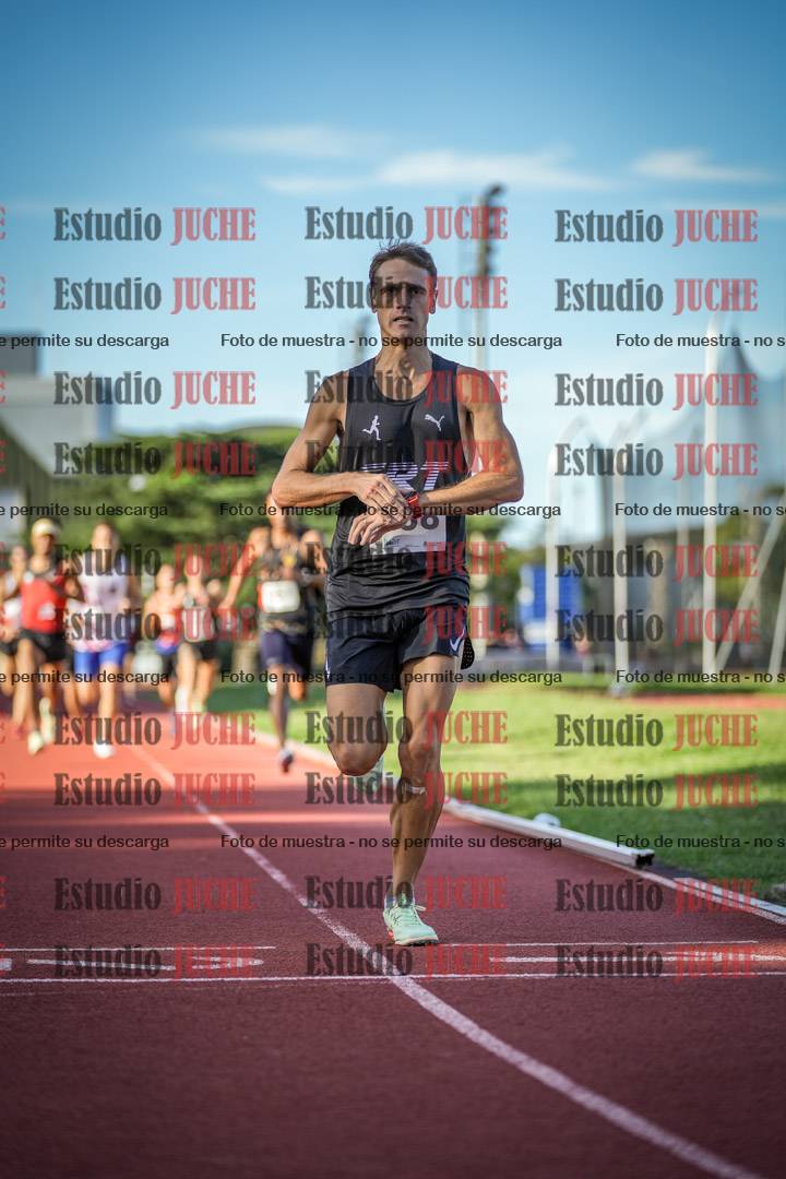 Fotos de los 1500 m llanos de varones