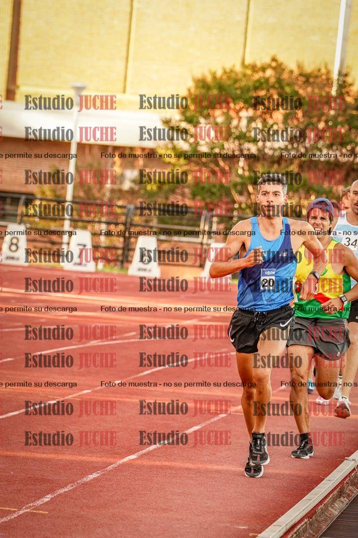 Fotos de los 3000 m llanos de varones