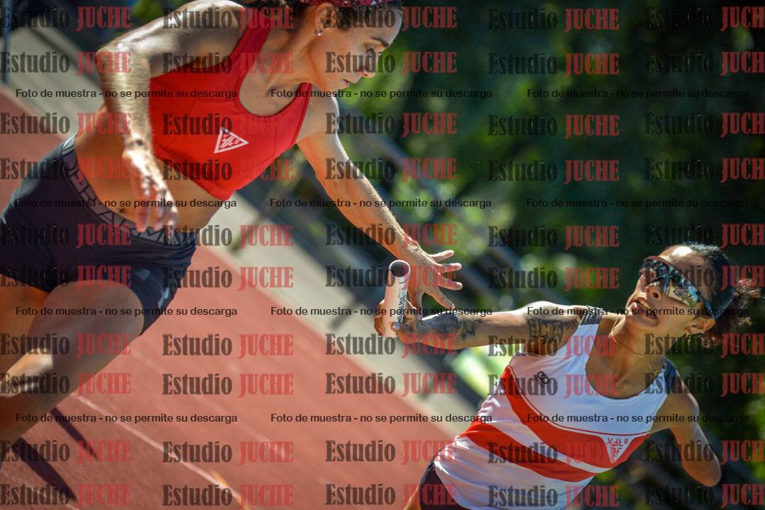Fotos de las postas 4x400 m llanos de mujeres