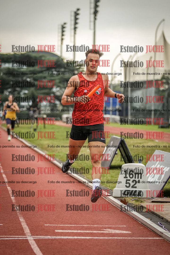Fotos de las postas 4x400 m llanos de varones