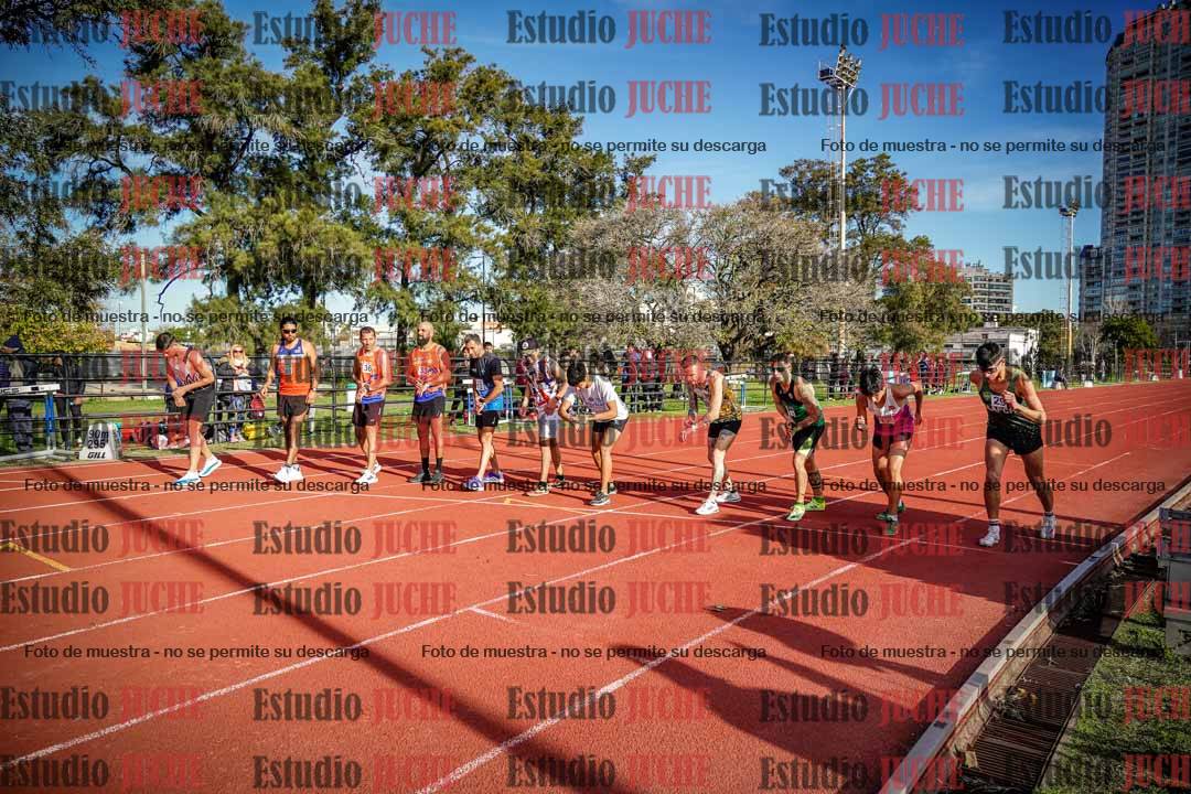 Fotos de los 3000 m llanos de varones