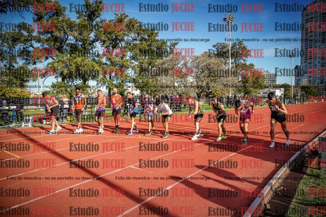 Fotos de los 3000 m llanos de varones