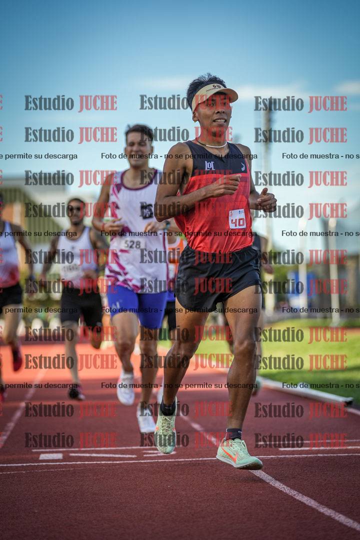 Fotos de los 1500 m llanos de varones