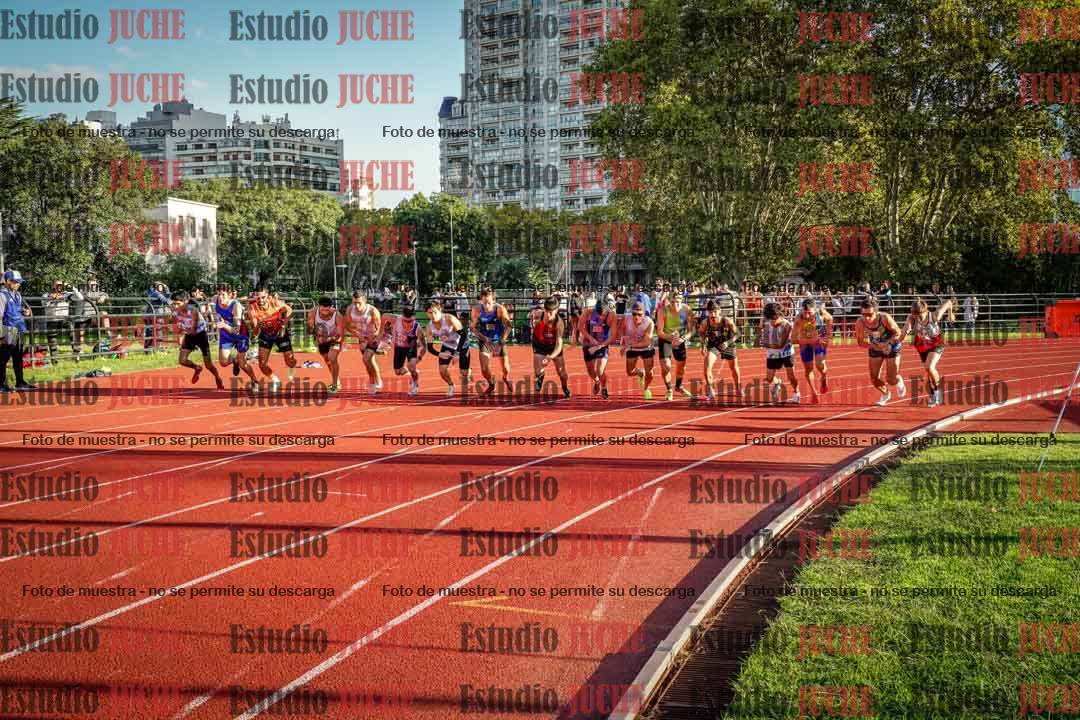 Fotos de los 1500 m llanos de varones