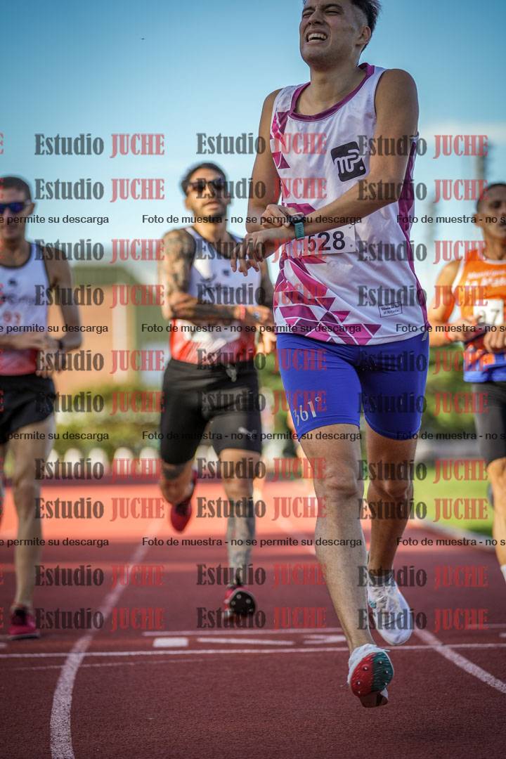 Fotos de los 1500 m llanos de varones
