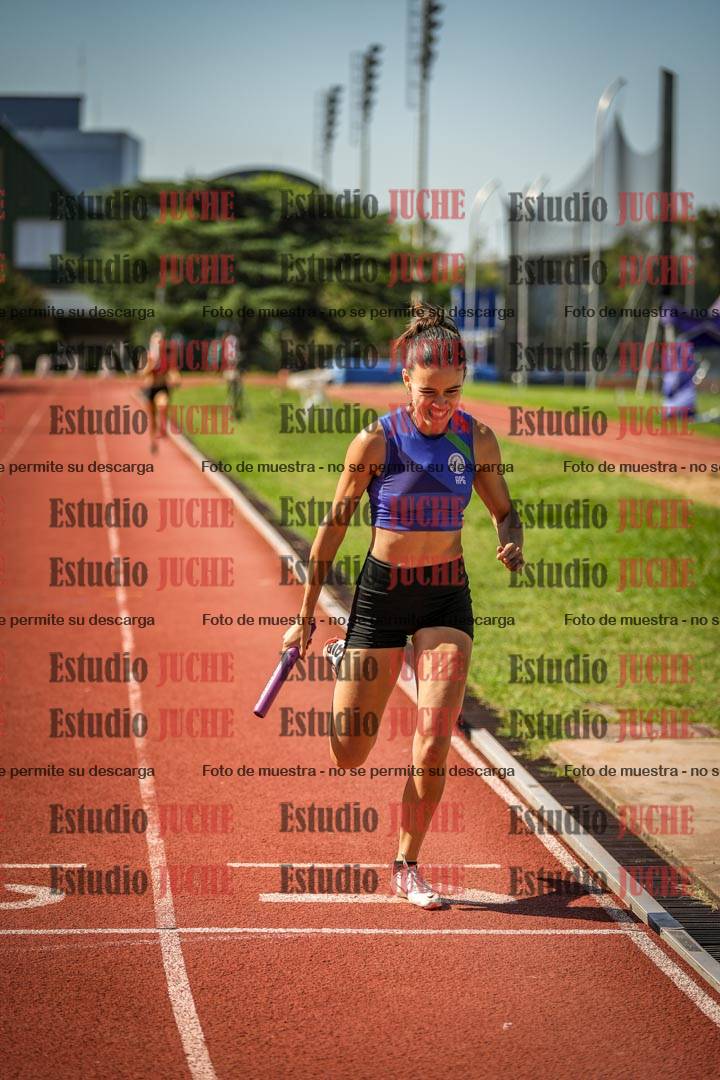 Fotos de las postas 4x400 m llanos de mujeres