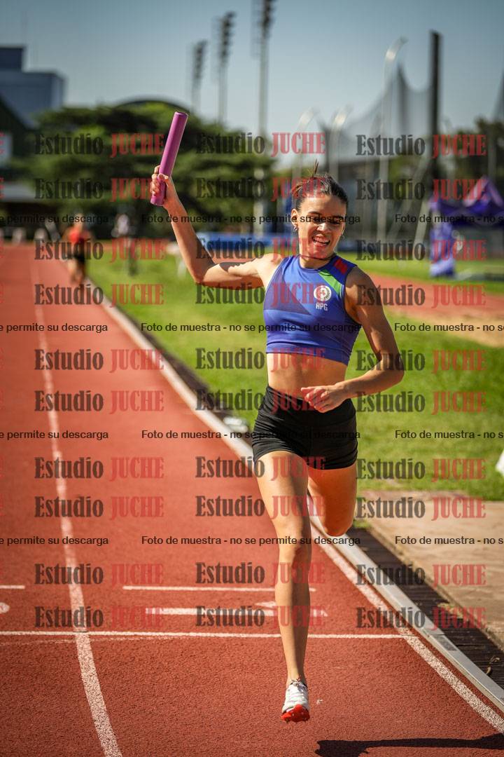Fotos de las postas 4x400 m llanos de mujeres