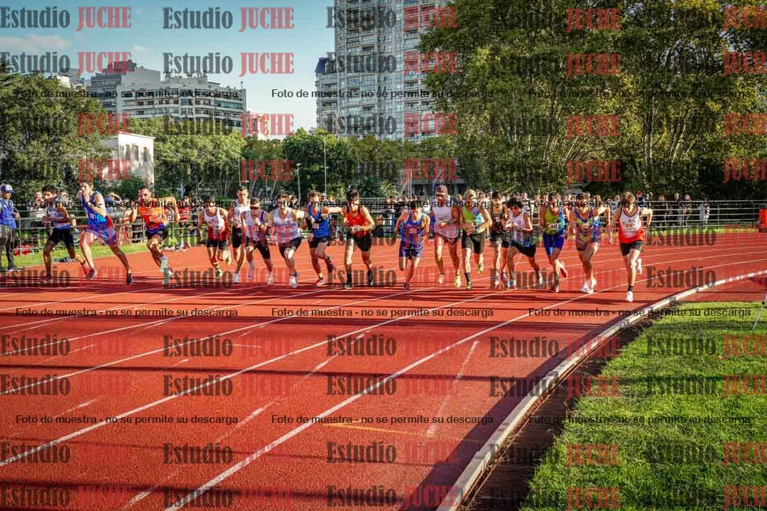 Fotos de los 1500 m llanos de varones