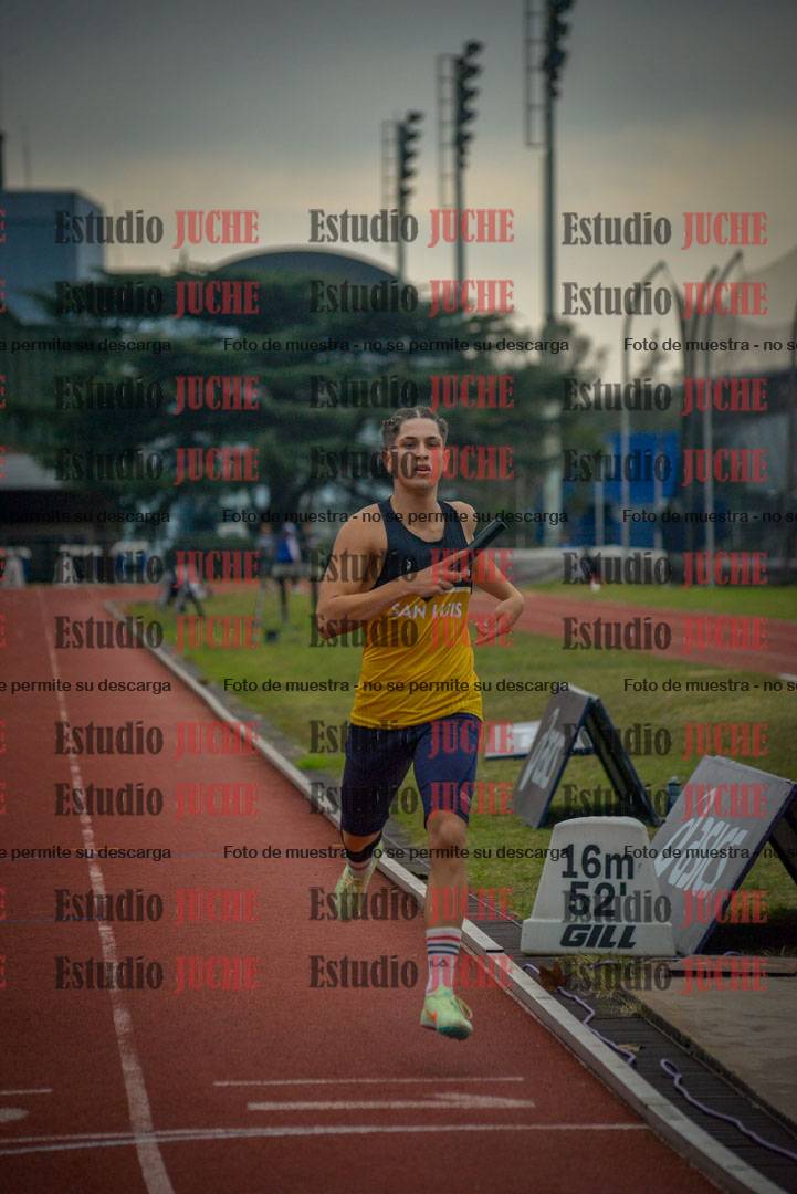 Fotos de las postas 4x400 m llanos de varones
